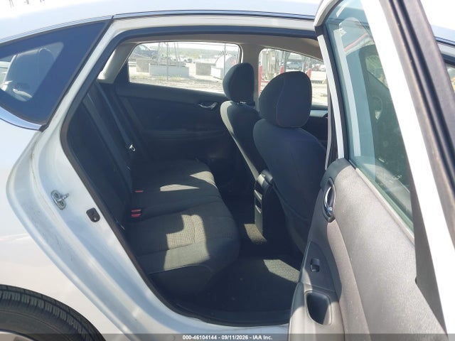 2016 Nissan Sentra S მანქანა იყიდება აუქციონზე, vin: 3N1AB7AP9GL682427, აუქციონის ნომერი: 46104144