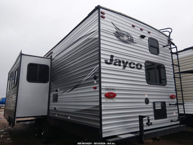 46104201 :رقم المزاد ، 1UJBJ0BR3M1TD0177 vin ، 2021 Jayco Other مزاد بيع