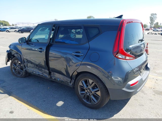 2021 Kia Soul Ex მანქანა იყიდება აუქციონზე, vin: KNDJ33AU5M7762591, აუქციონის ნომერი: 46104204