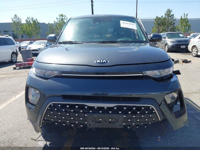 2021 Kia Soul Ex მანქანა იყიდება აუქციონზე, vin: KNDJ33AU5M7762591, აუქციონის ნომერი: 46104204