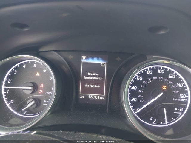 46104212 :رقم المزاد ، 4T1B11HK5JU571314 vin ، 2018 Toyota Camry Le مزاد بيع