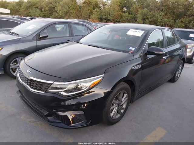 KIA Optima Lx 2020 5XXGT4L31LG383260 Image 2