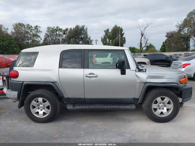 Продаж на аукціоні авто 2007 Toyota Fj Cruiser, vin: JTEZU11F470007415, номер лоту: 46104247