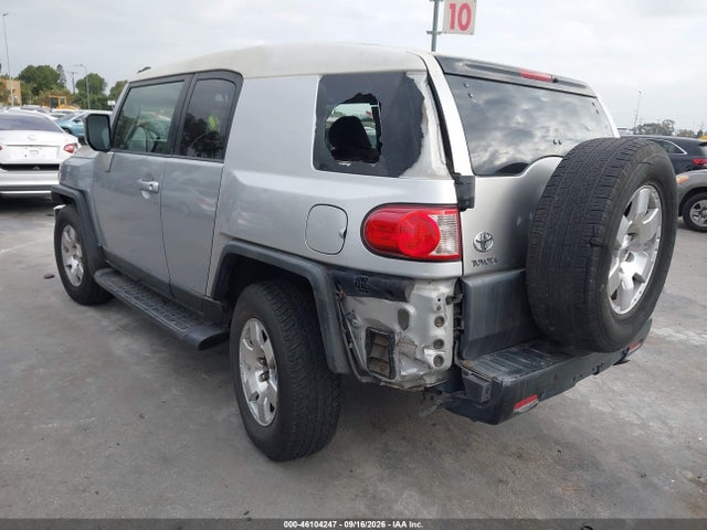 Продаж на аукціоні авто 2007 Toyota Fj Cruiser, vin: JTEZU11F470007415, номер лоту: 46104247