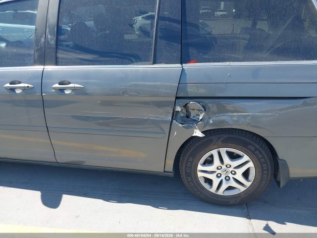 46104254 :رقم المزاد ، 5FNRL38757B096883 vin ، 2007 Honda Odyssey Ex-l مزاد بيع