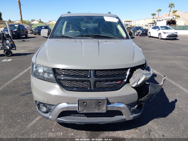 46104260 :رقم المزاد ، 3C4PDCGB0LT206616 vin ، 2020 Dodge Journey Crossroad مزاد بيع