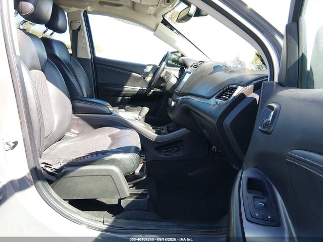 46104260 :رقم المزاد ، 3C4PDCGB0LT206616 vin ، 2020 Dodge Journey Crossroad مزاد بيع