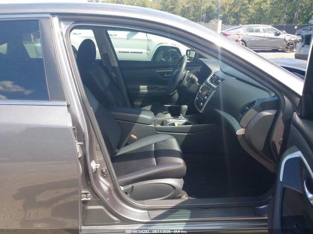 Продажа на аукционе авто 2017 Nissan Altima 2.5 Sr, vin: 1N4AL3AP8HC237814, номер лота: 46104293