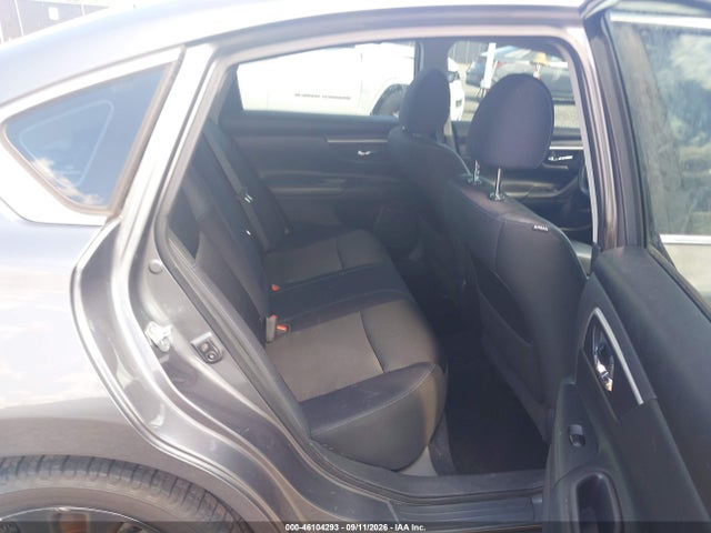 Продажа на аукционе авто 2017 Nissan Altima 2.5 Sr, vin: 1N4AL3AP8HC237814, номер лота: 46104293