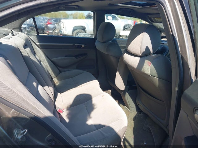 Продажа на аукционе авто 2008 Honda Civic Ex, vin: 2HGFA16838H308136, номер лота: 46104315