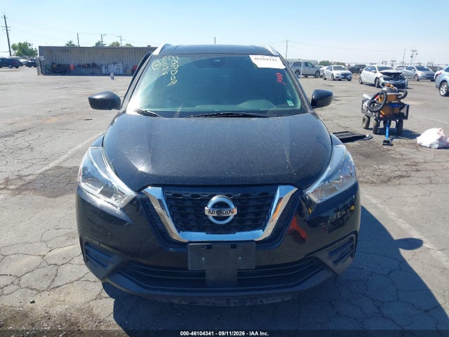 2020 Nissan Kicks Sv Xtronic Cvt მანქანა იყიდება აუქციონზე, vin: 3N1CP5CV8LL580508, აუქციონის ნომერი: 46104341