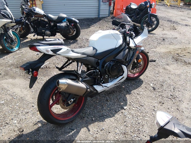 2025 Suzuki Gsx-r600 მანქანა იყიდება აუქციონზე, vin: JS1GN7FA0S7101021, აუქციონის ნომერი: 46104353