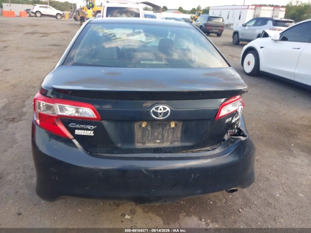 2014 Toyota Camry Se მანქანა იყიდება აუქციონზე, vin: 4T1BF1FK0EU332764, აუქციონის ნომერი: 46104371