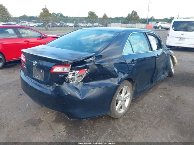 2014 Toyota Camry Se მანქანა იყიდება აუქციონზე, vin: 4T1BF1FK0EU332764, აუქციონის ნომერი: 46104371