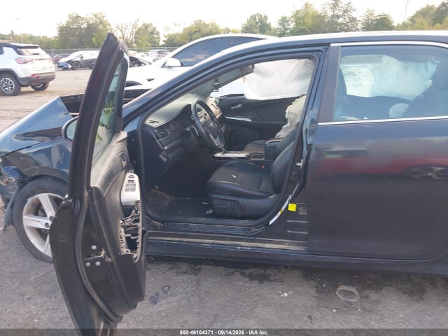 2014 Toyota Camry Se მანქანა იყიდება აუქციონზე, vin: 4T1BF1FK0EU332764, აუქციონის ნომერი: 46104371