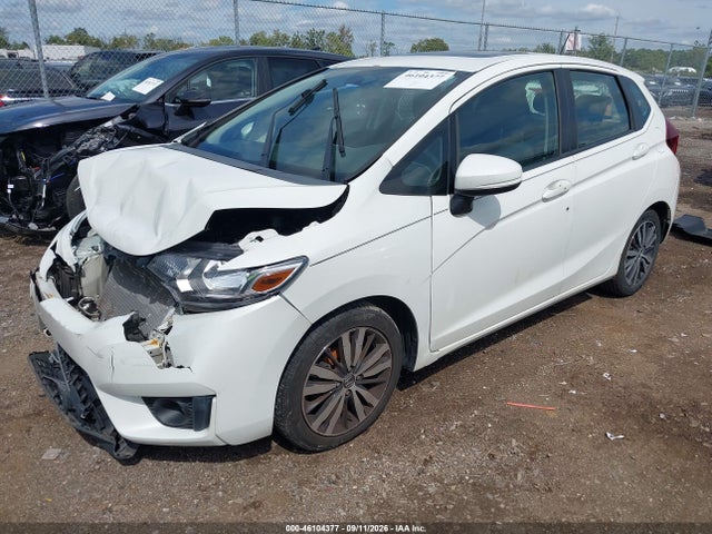 46104377 :رقم المزاد ، 3HGGK5H83FM733568 vin ، 2015 Honda Fit Ex/ex-l مزاد بيع