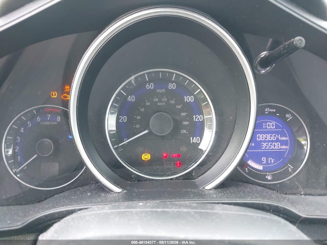 46104377 :رقم المزاد ، 3HGGK5H83FM733568 vin ، 2015 Honda Fit Ex/ex-l مزاد بيع