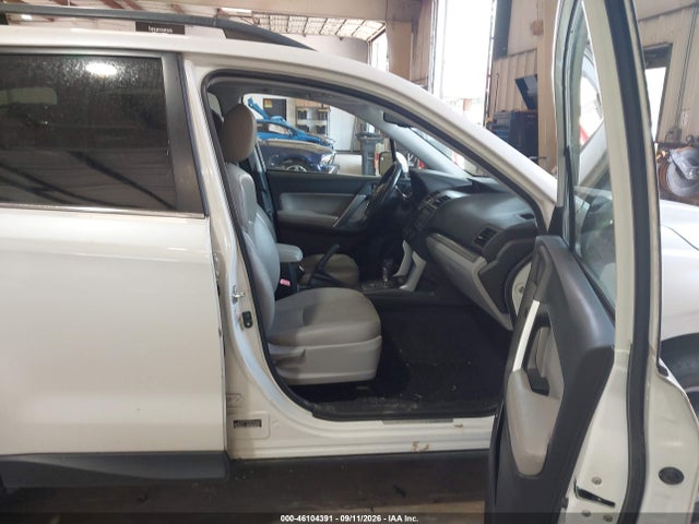 46104391 :رقم المزاد ، JF2SJAPC3EH516469 vin ، 2014 Subaru Forester 2.5i Touring مزاد بيع