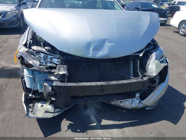 4T1BF1FK2FU994265 Toyota CAMRY SE