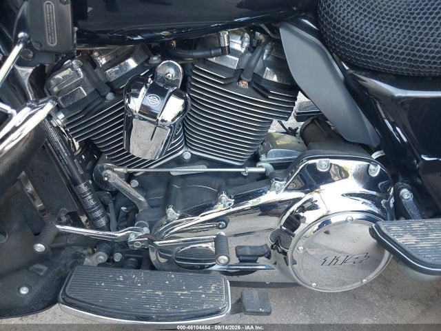 Harley-Davidson FLHTCUTG 2019 1HD1MAF14KB856874 Image 9