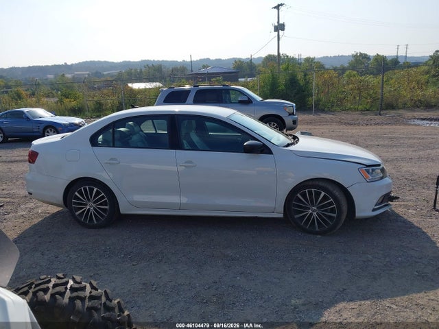 Aukcja sprzedaży 2016 Volkswagen Jetta 1.8t Sport, vin: 3VWB17AJ7GM265766, numer aukcji: 46104479