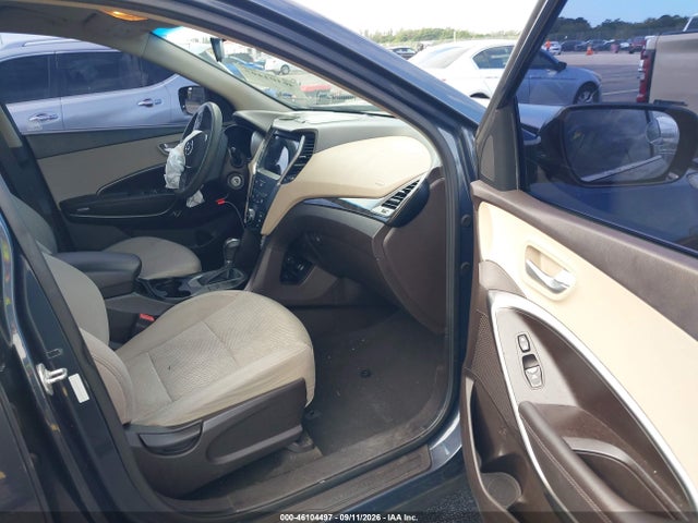 46104497 :رقم المزاد ، 5XYZT3LB9HG435957 vin ، 2017 Hyundai Santa Fe Sport 2.4l مزاد بيع