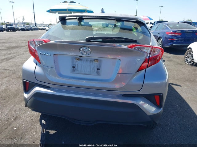 Toyota C-HR LE 2019 JTNKHMBX6K1045150 Image 17