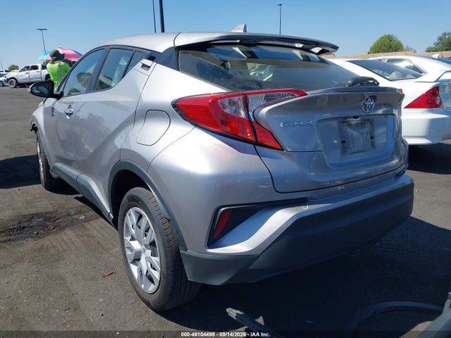 Toyota C-HR LE 2019 JTNKHMBX6K1045150 Image 3