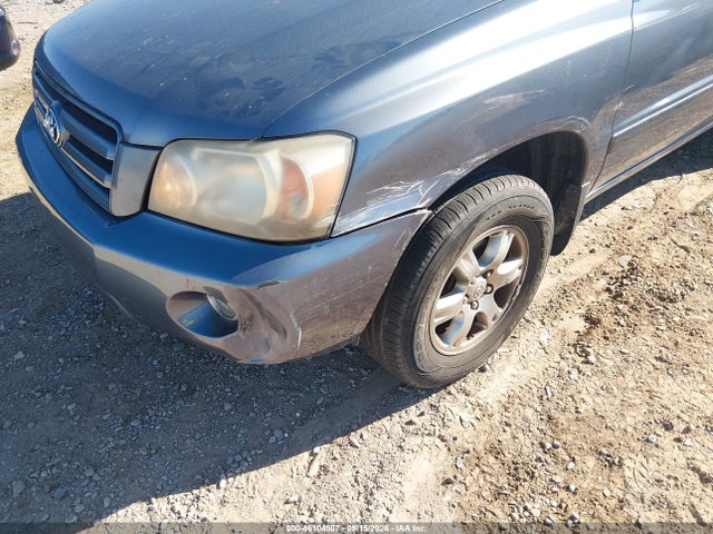 46104507 :رقم المزاد ، JTEEP21AX40055805 vin ، 2004 Toyota Highlander V6 مزاد بيع