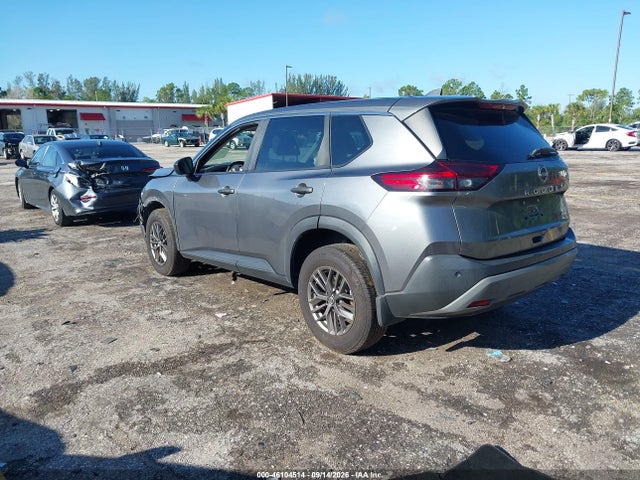 46104514 :رقم المزاد ، 5N1BT3AB3NC702901 vin ، 2022 Nissan Rogue S Intelligent Awd مزاد بيع