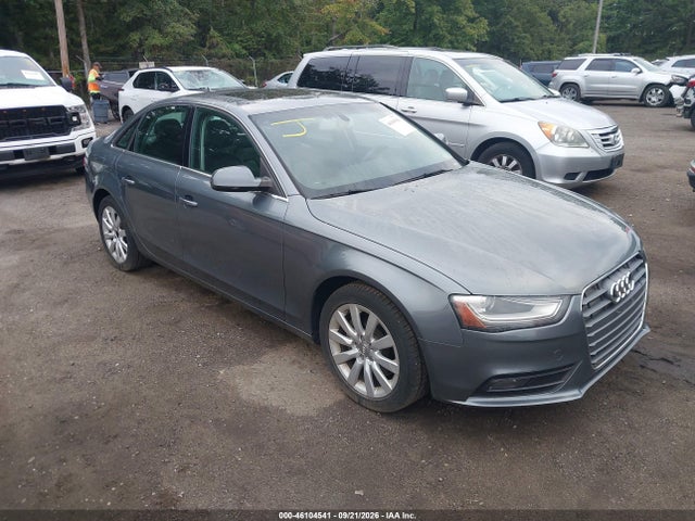 2013 Audi A4 2.0t Premium მანქანა იყიდება აუქციონზე, vin: WAUBFAFL6DN036585, აუქციონის ნომერი: 46104541