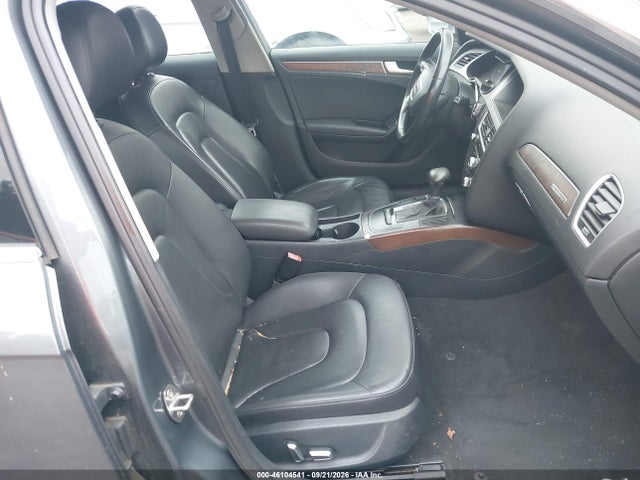2013 Audi A4 2.0t Premium მანქანა იყიდება აუქციონზე, vin: WAUBFAFL6DN036585, აუქციონის ნომერი: 46104541