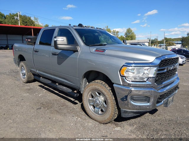 46104549 :رقم المزاد ، 3C6UR5CJ2RG131858 vin ، 2024 Ram 2500 Tradesman  4x4 6'4 Box مزاد بيع