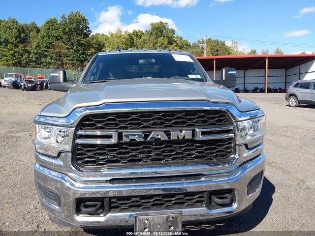 46104549 :رقم المزاد ، 3C6UR5CJ2RG131858 vin ، 2024 Ram 2500 Tradesman  4x4 6'4 Box مزاد بيع