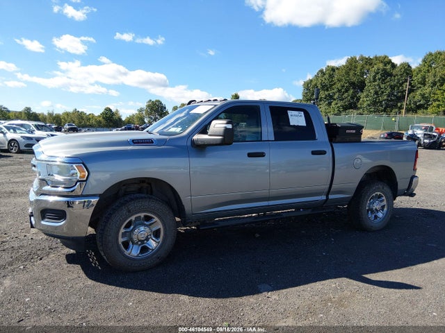 46104549 :رقم المزاد ، 3C6UR5CJ2RG131858 vin ، 2024 Ram 2500 Tradesman  4x4 6'4 Box مزاد بيع