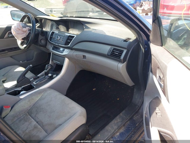 Продажа на аукционе авто 2015 Honda Accord Lx, vin: 1HGCR2F31FA203838, номер лота: 46104555