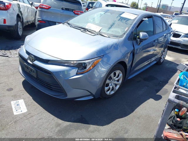 Toyota COROLLA LE 2025 5YFB4MDE4SP355661 Image 2