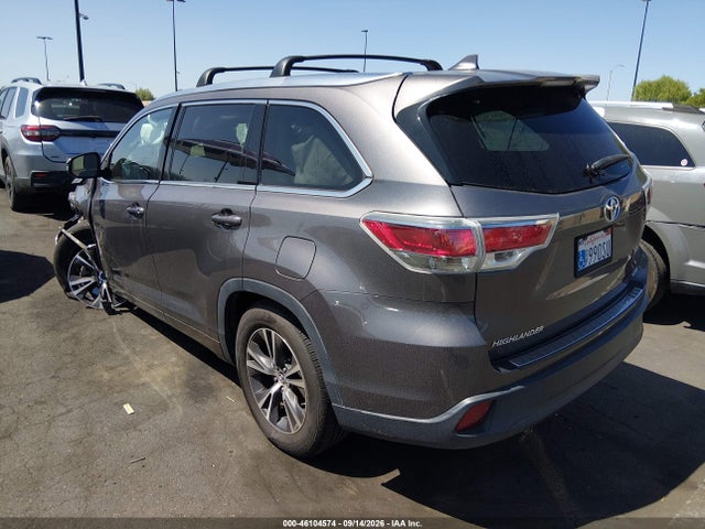 Toyota Highlander Xle V6 2016 5TDKKRFH0GS179846 Image 15