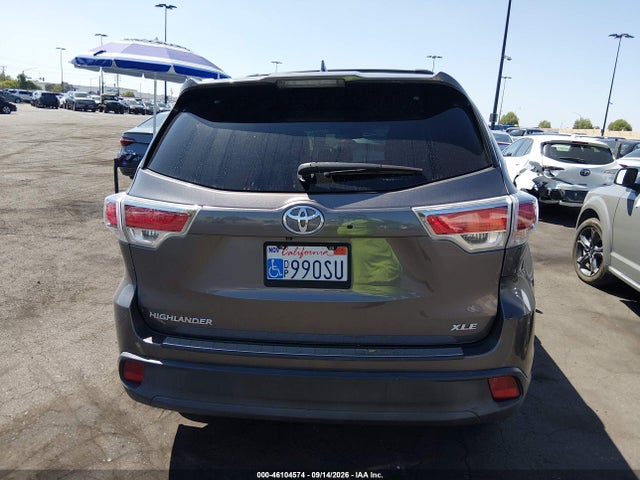 Toyota Highlander Xle V6 2016 5TDKKRFH0GS179846 Image 17