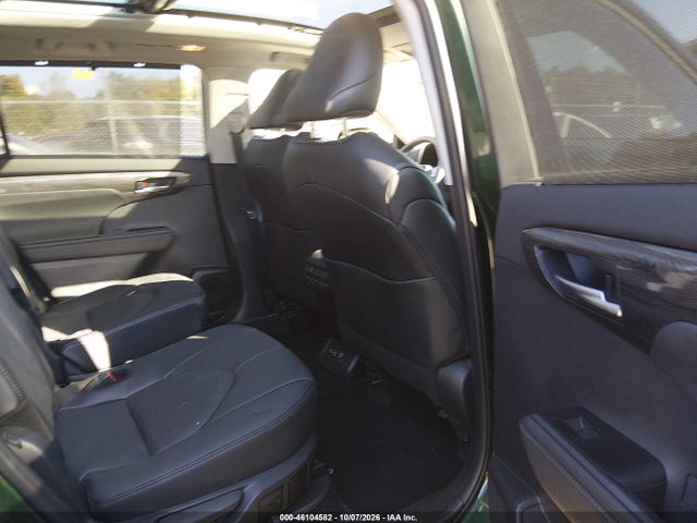 2025 Toyota Highlander Hybrid Platinum მანქანა იყიდება აუქციონზე, vin: 5TDEBRCH6SS669153, აუქციონის ნომერი: 46104582