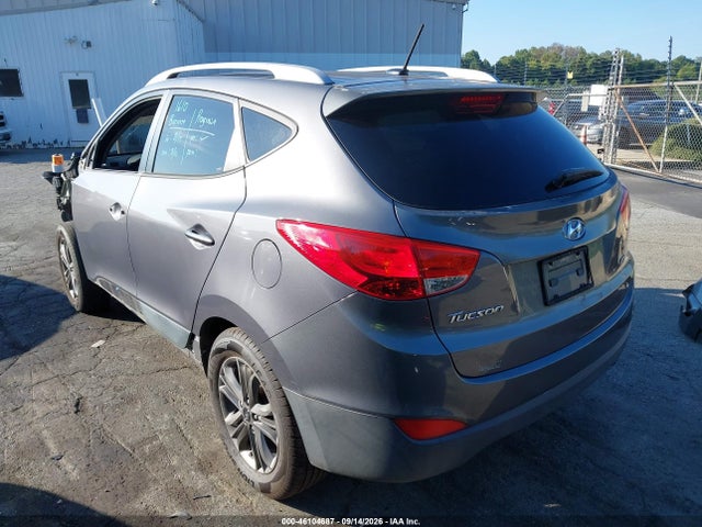 Продажа на аукционе авто 2015 Hyundai Tucson Se, vin: KM8JUCAG3FU055304, номер лота: 46104687
