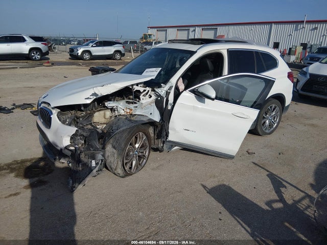 BMW X1 Xdrive28i 2016 WBXHT3Z36G4A49396 Image 2