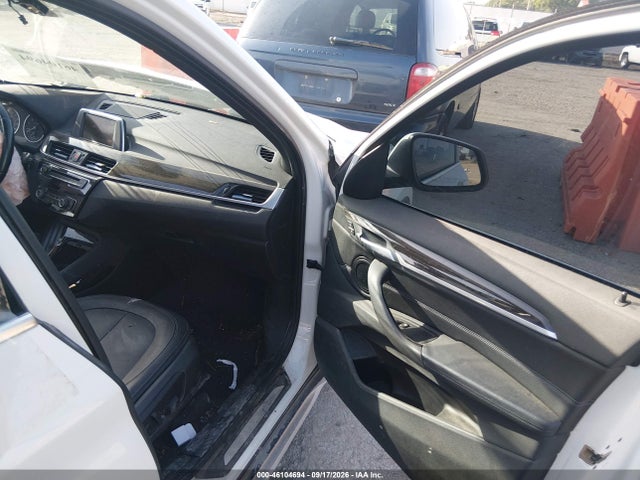 BMW X1 Xdrive28i 2016 WBXHT3Z36G4A49396 Image 5