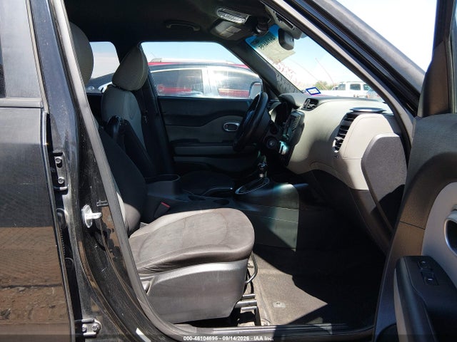 Продажа на аукционе авто 2015 Kia Soul, vin: KNDJN2A25F7812444, номер лота: 46104695