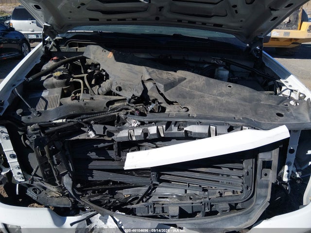 46104696 :رقم المزاد ، 3GCUKRECXJG110568 vin ، 2018 Chevrolet Silverado 1500 2lt مزاد بيع