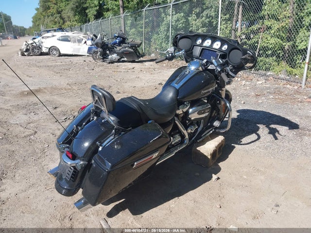 Harley-Davidson FLHX 2023 1HD1KBC12PB675554 Image 4