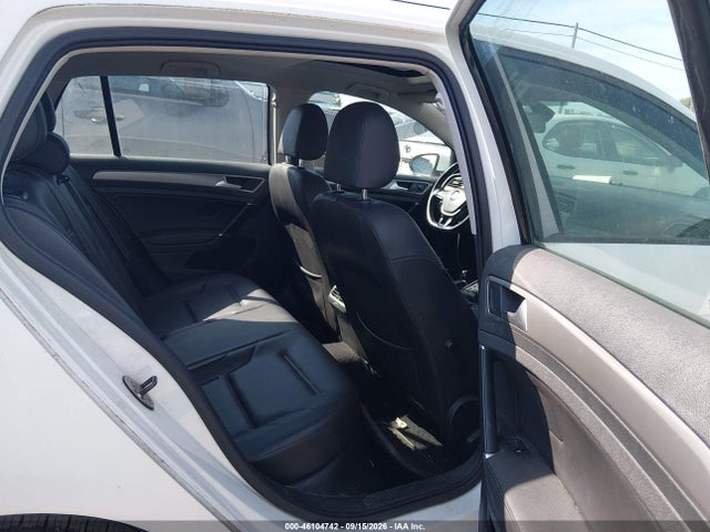 2015 Volkswagen Golf Tsi Se 4-door მანქანა იყიდება აუქციონზე, vin: 3VW217AU5FM062108, აუქციონის ნომერი: 46104742