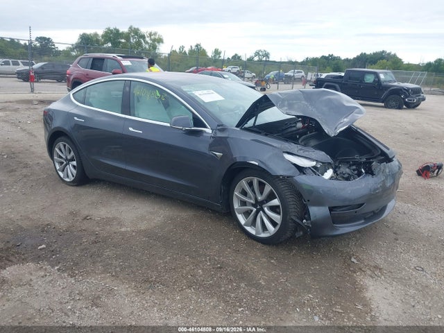 2018 Tesla Model 3 Long Range/performance მანქანა იყიდება აუქციონზე, vin: 5YJ3E1EB0JF188648, აუქციონის ნომერი: 46104808