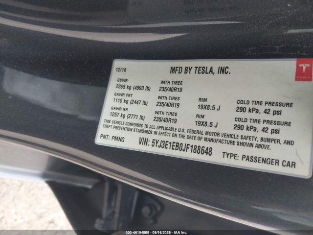 46104808 :رقم المزاد ، 5YJ3E1EB0JF188648 vin ، 2018 Tesla Model 3 Long Range/performance مزاد بيع