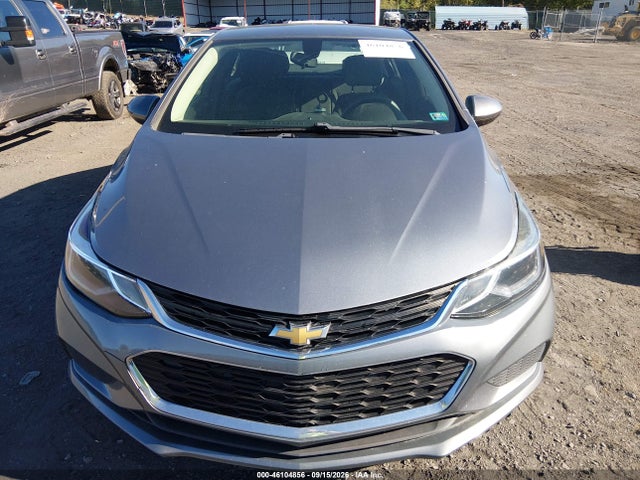 46104856 :رقم المزاد ، 1G1BE5SM6J7221157 vin ، 2018 Chevrolet Cruze Lt Auto مزاد بيع